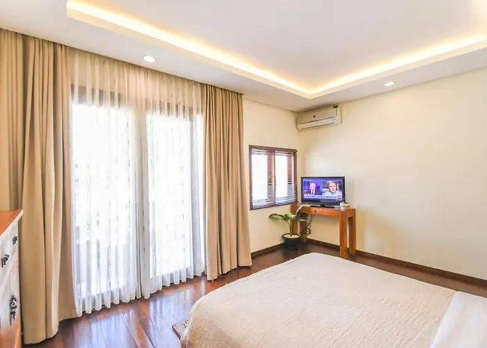 Amalia Swan Haven * Seminyak (Bali)