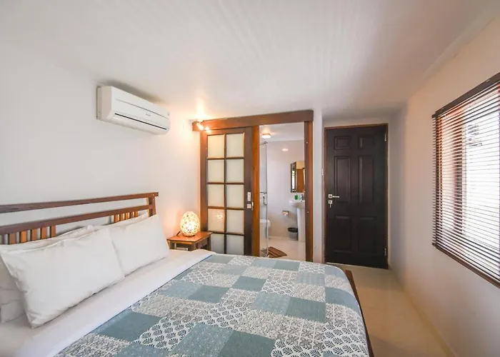 Amalia Swan Haven Villa